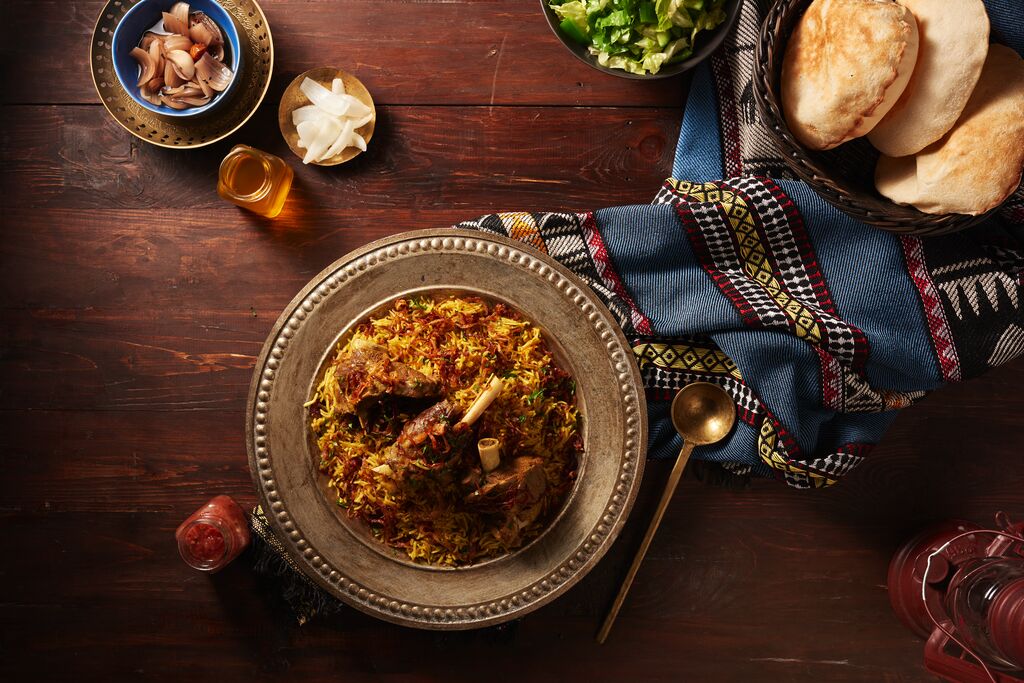 Authentic Emirati Dining Experience